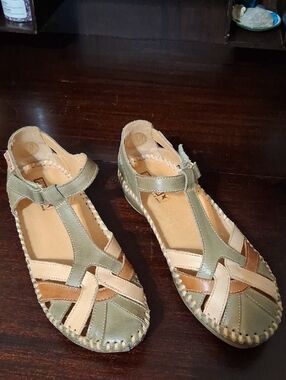 PIKOLINOS Olive, Cream & Brown Leather T-Strap Sandals